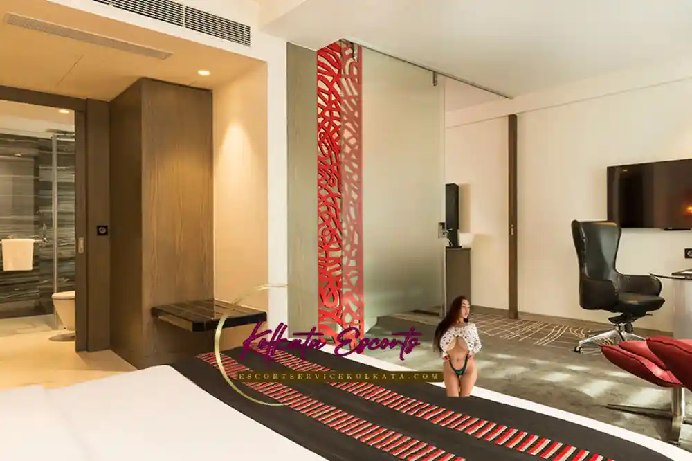 Aauris Hotel Sex Service