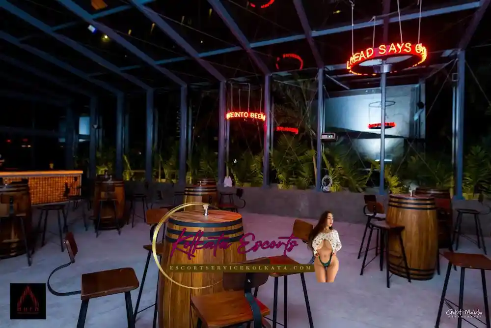 Sex Service in Aauris Hotel