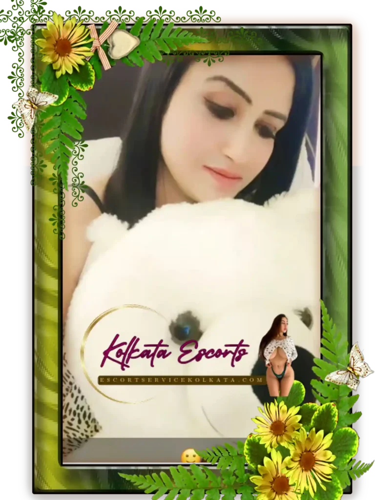 What are some role pays offered by Kolkata escorts?